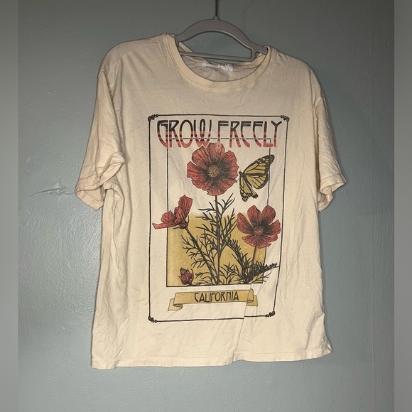 Daydreamer for Free People Grow Freely graphic tshirt - Picture 2 of 7